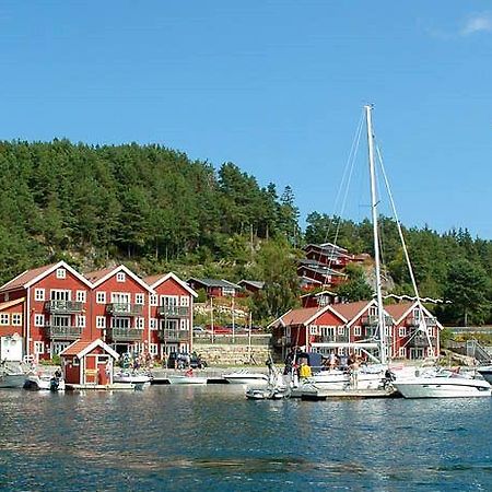 Tregde Ferie Hotel Mandal Exterior photo