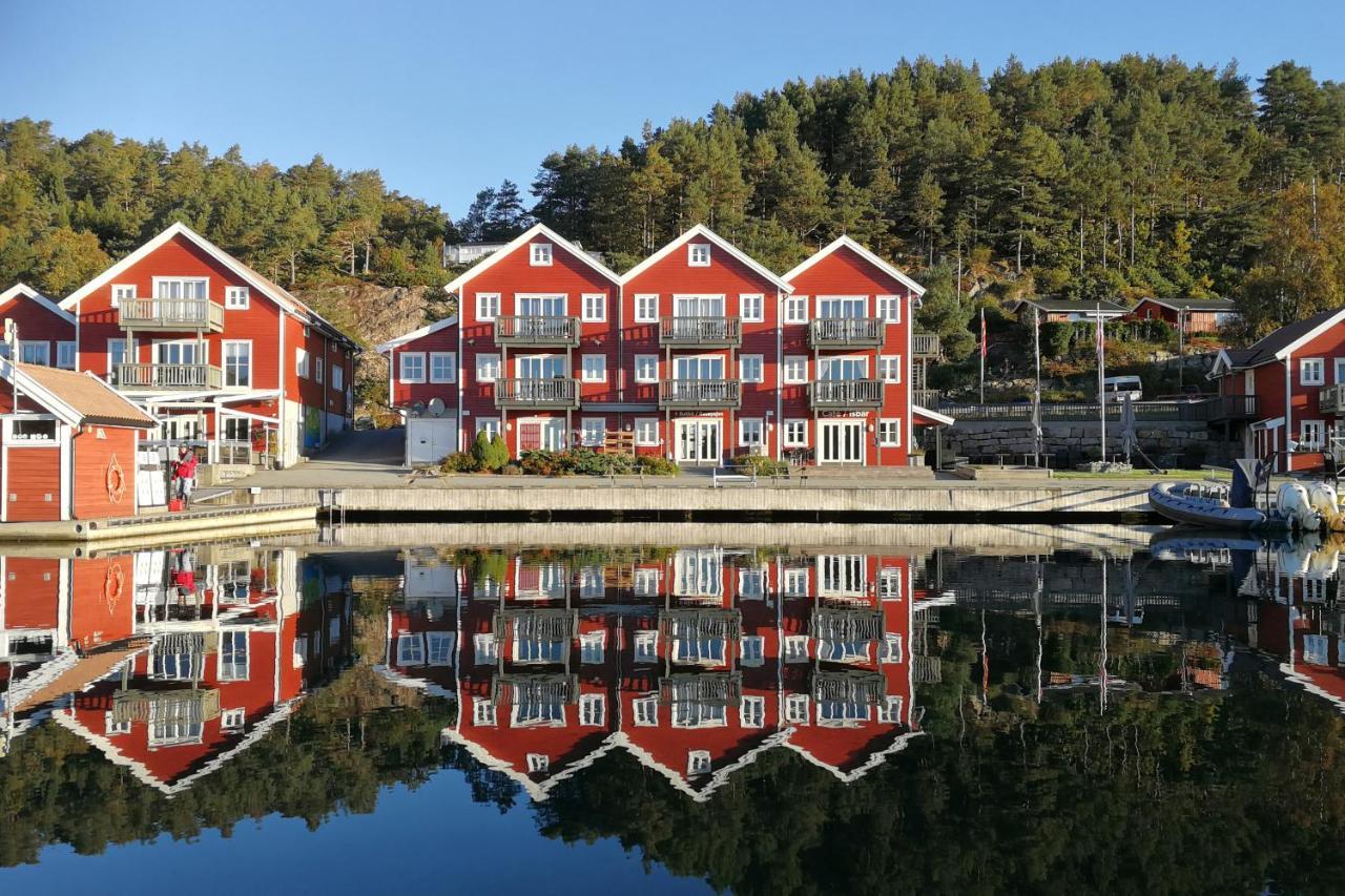 Tregde Ferie Hotel Mandal Exterior photo